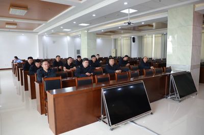 實戰(zhàn)練兵 教官先行——烏拉特后旗公安局藍(lán)軍教官團(tuán)培訓(xùn)活動紀(jì)實